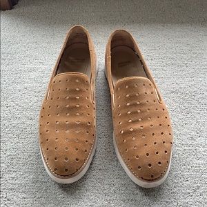 Johnston & Murphy Slides